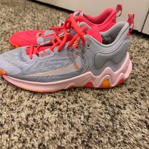 Nike Giannis Immortality 2 “Smoothie” (GS) – Size 7Y